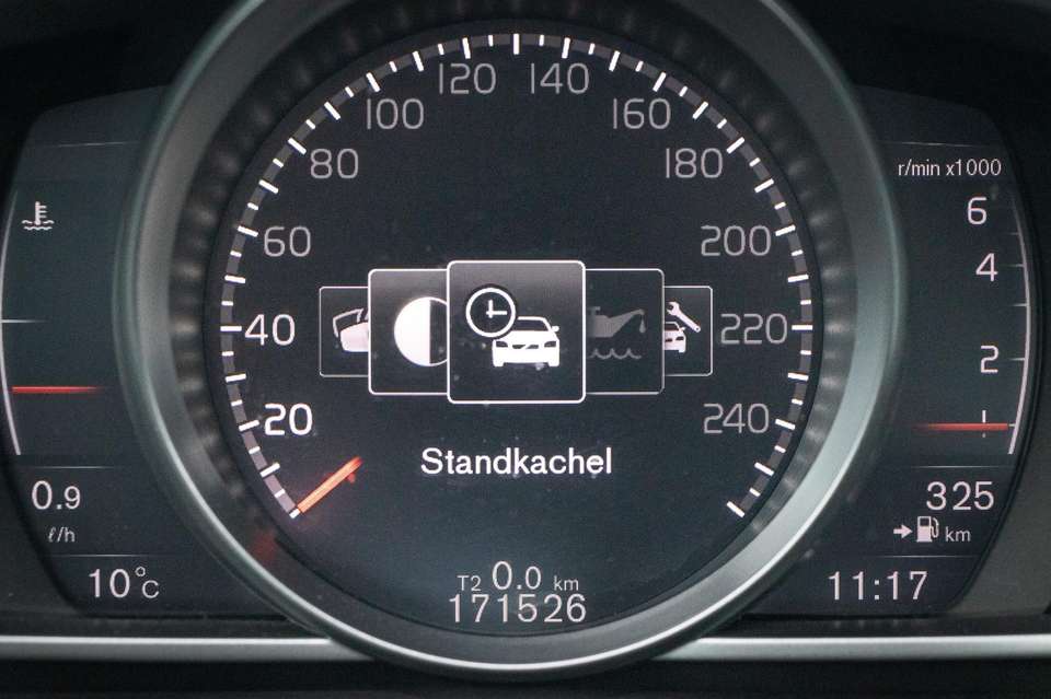 Volvo V40 - Imagem 13