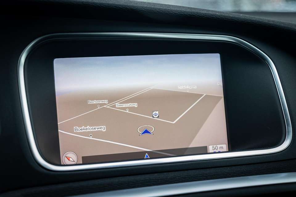 Volvo V40 - Imagem 14