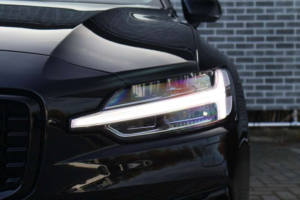 Volvo V60 - Imagem 4