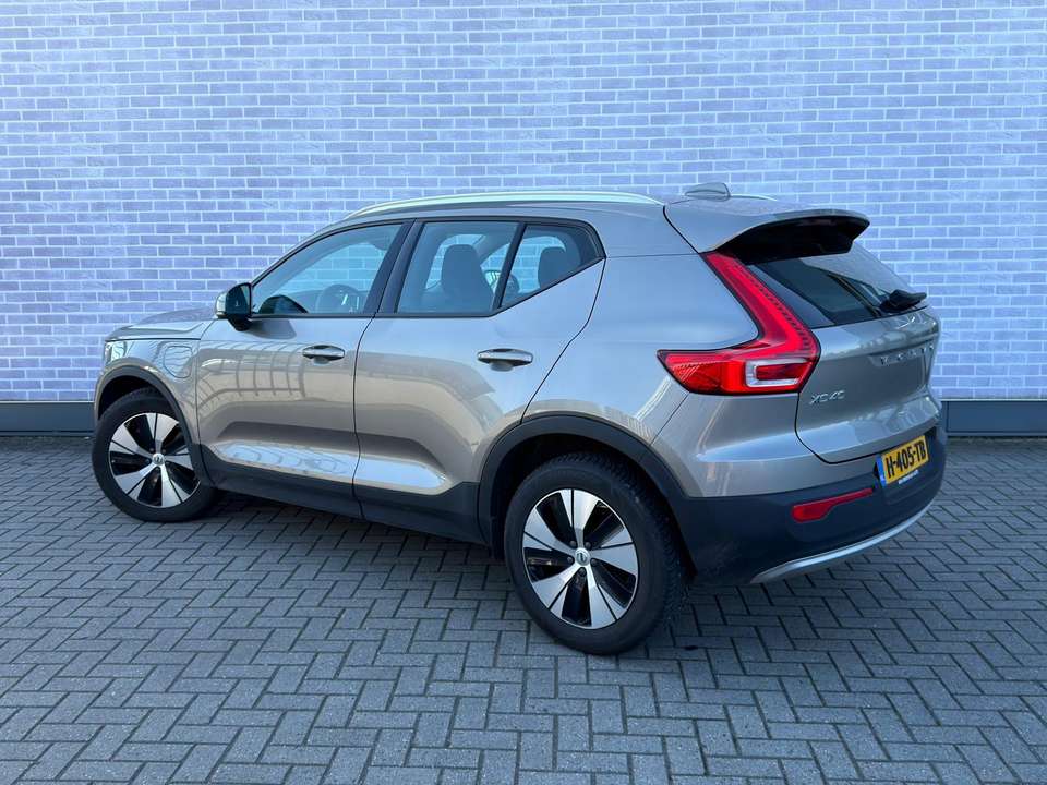 Volvo XC40 - Imagem 2