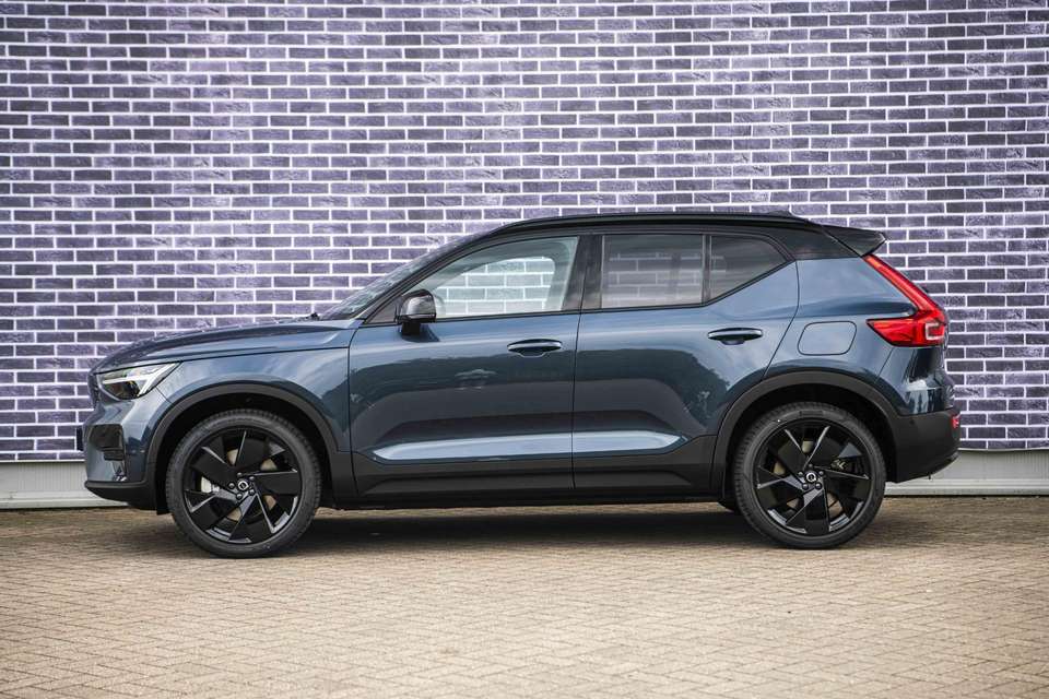 Volvo EX40 - Imagem 4