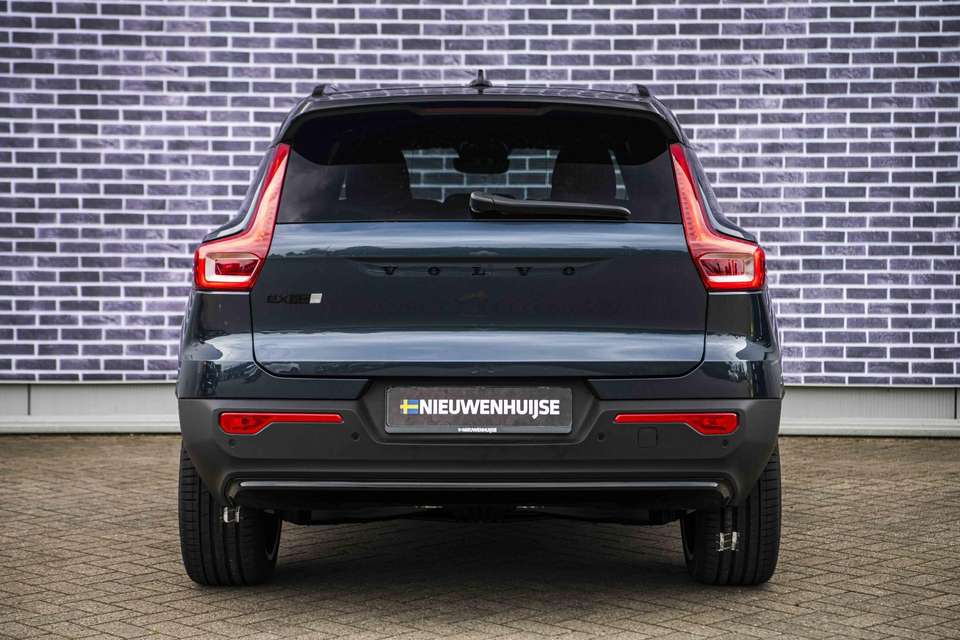 Volvo EX40 - Imagem 10