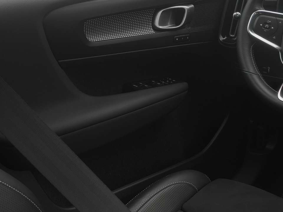 Volvo XC40 - Imagem 12