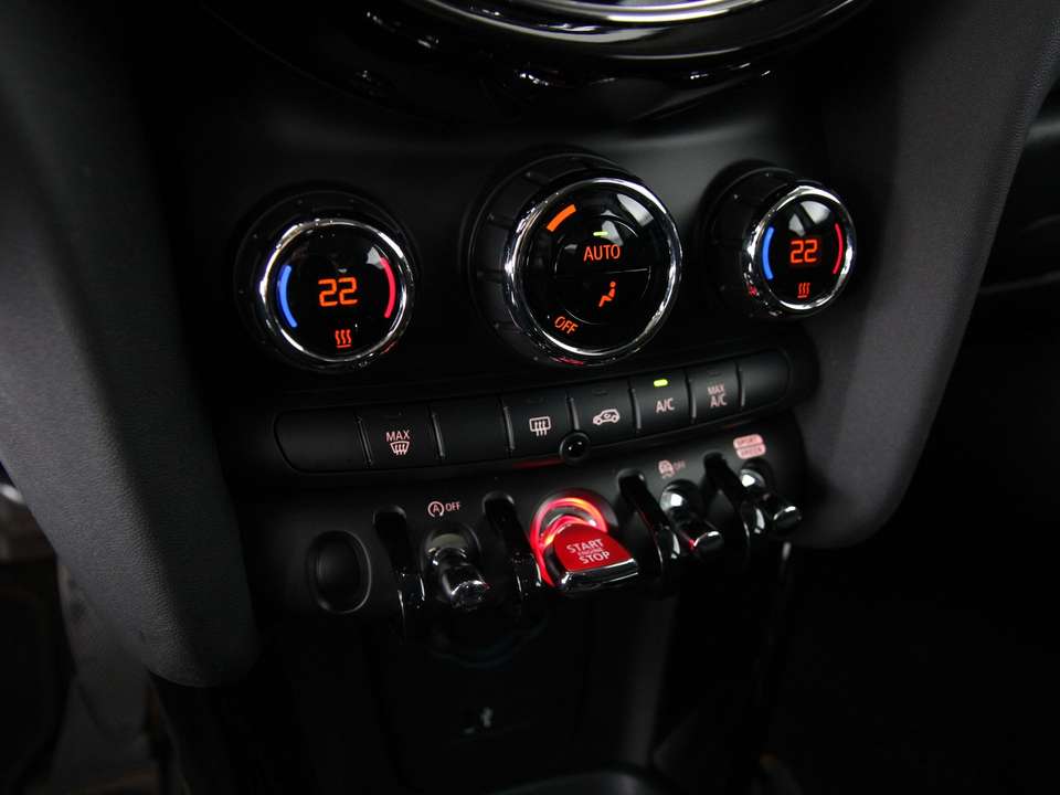 MINI Cooper - Imagem 14