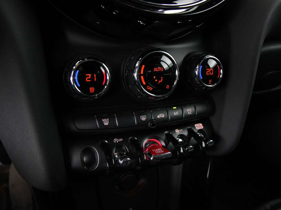 MINI Cooper - Imagem 14