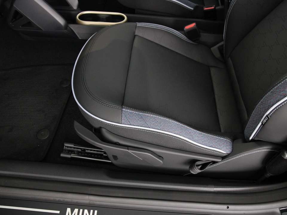 MINI Cooper E - Imagem 15