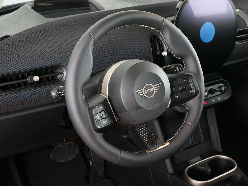 MINI Cooper C - Imagem 2