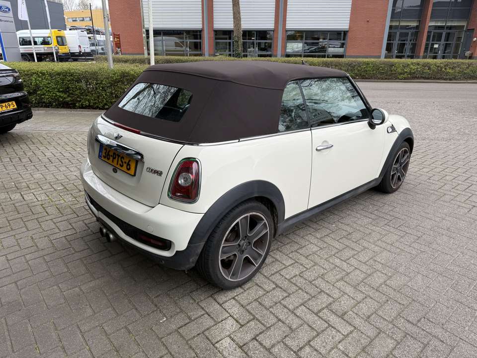 MINI One Cabrio - Imagem 5