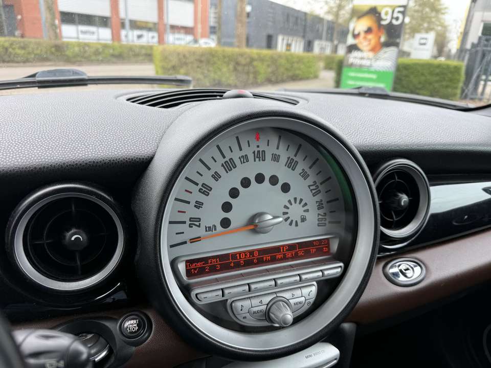 MINI One Cabrio - Imagem 11