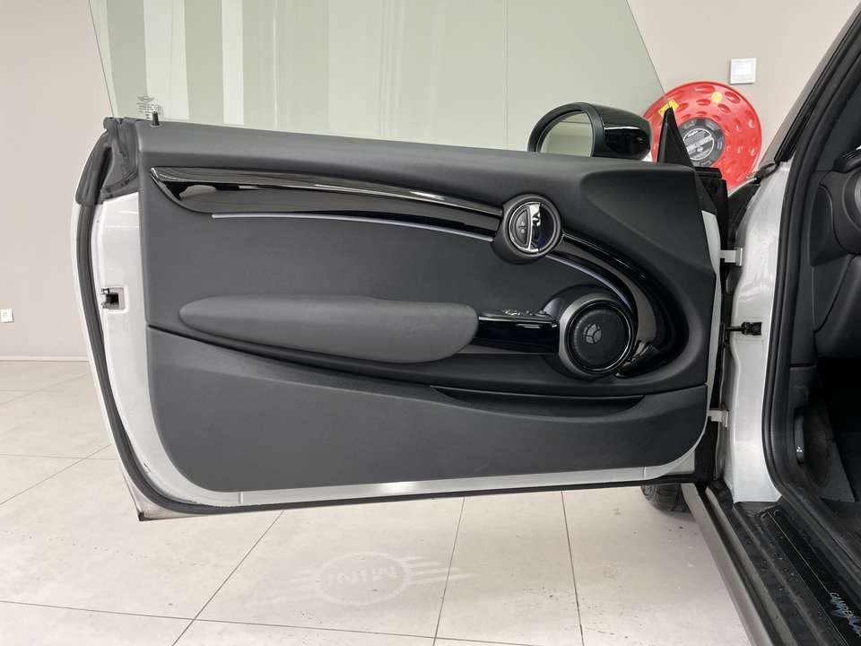 MINI Cooper - Imagem 11