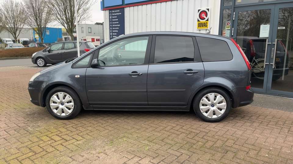 Ford C-Max - Imagem 1