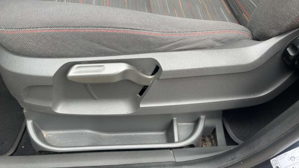 Ford C-Max - Imagem 18