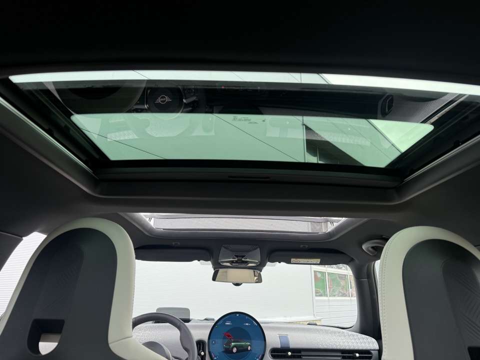 MINI Cooper C - Imagem 9