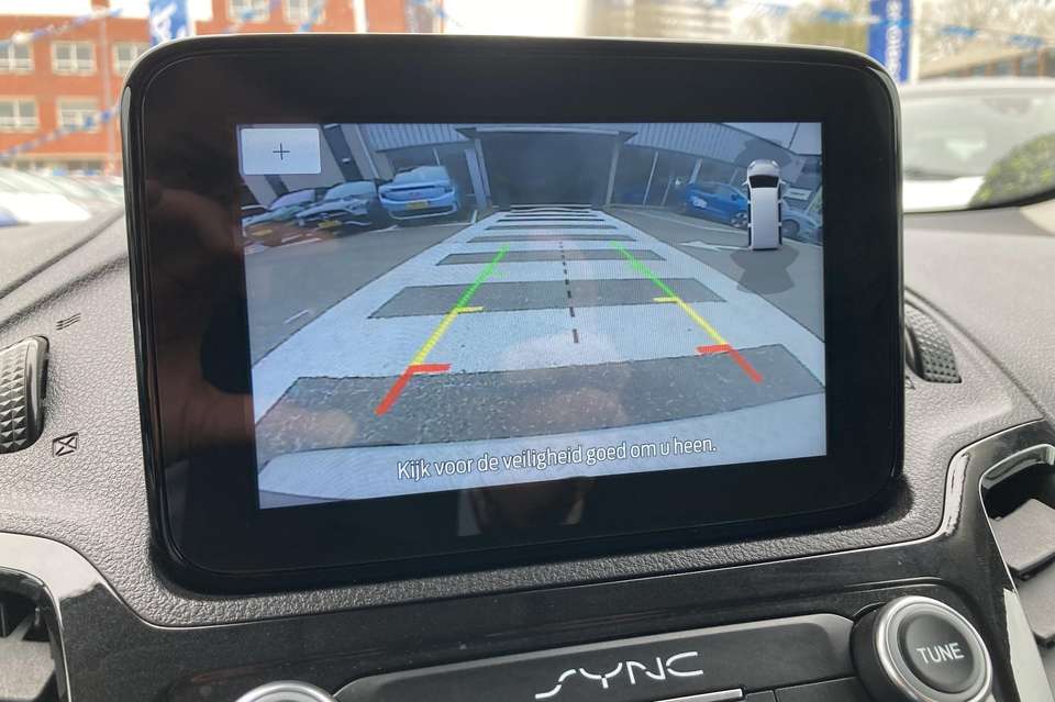 Ford Transit Connect - Imagem 12