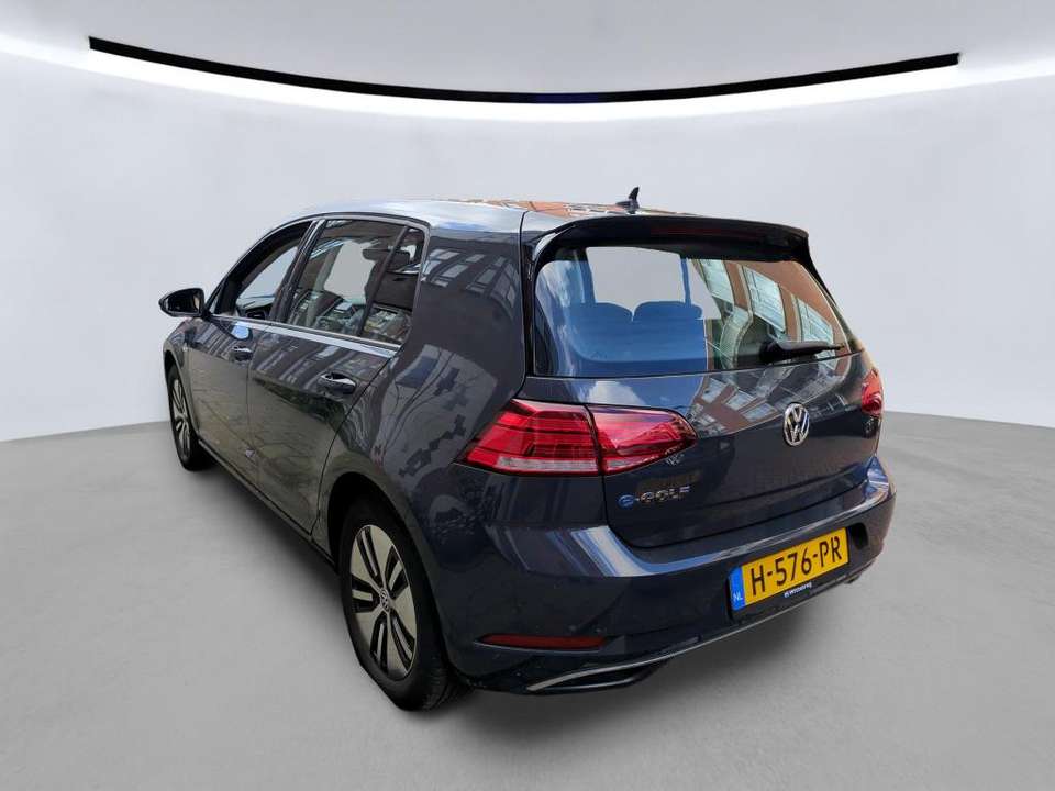 Volkswagen e-Golf - Imagem 2