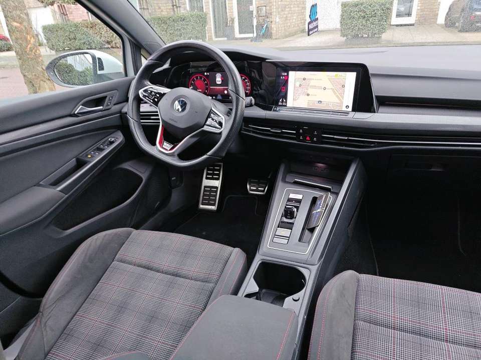 Volkswagen Golf GTI - Imagem 9