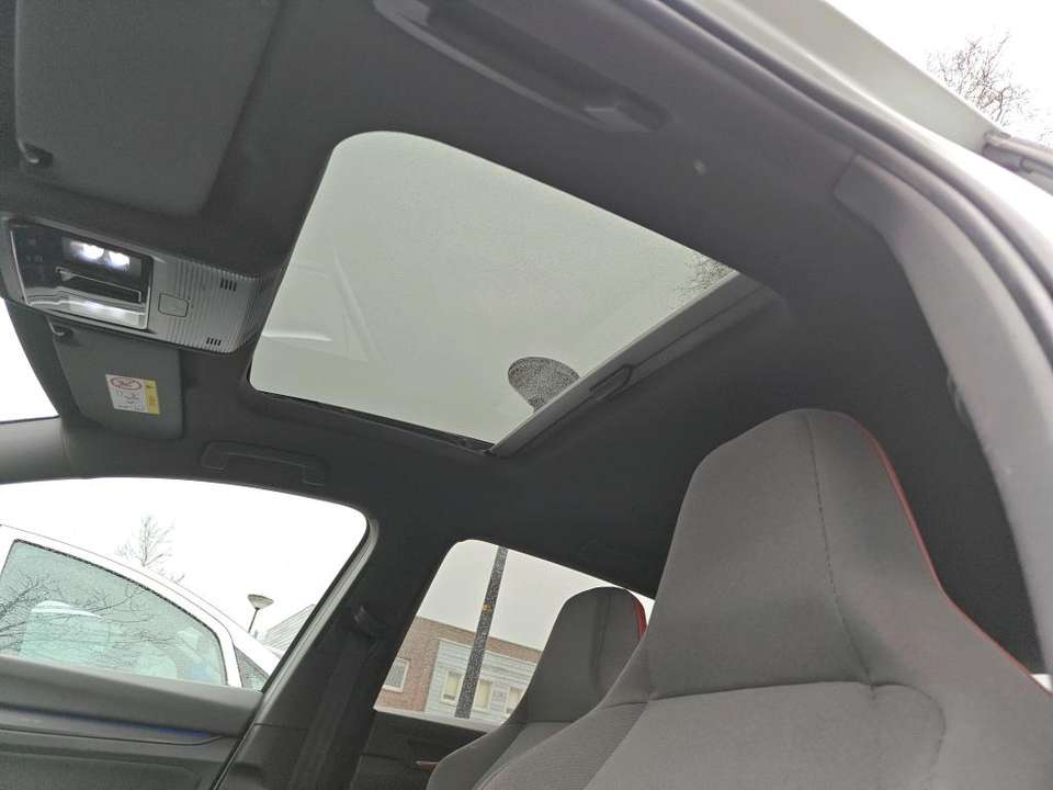 Volkswagen Golf GTI - Imagem 10