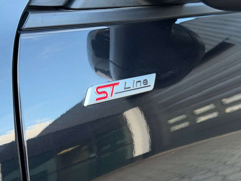 Ford Kuga - Imagem 11