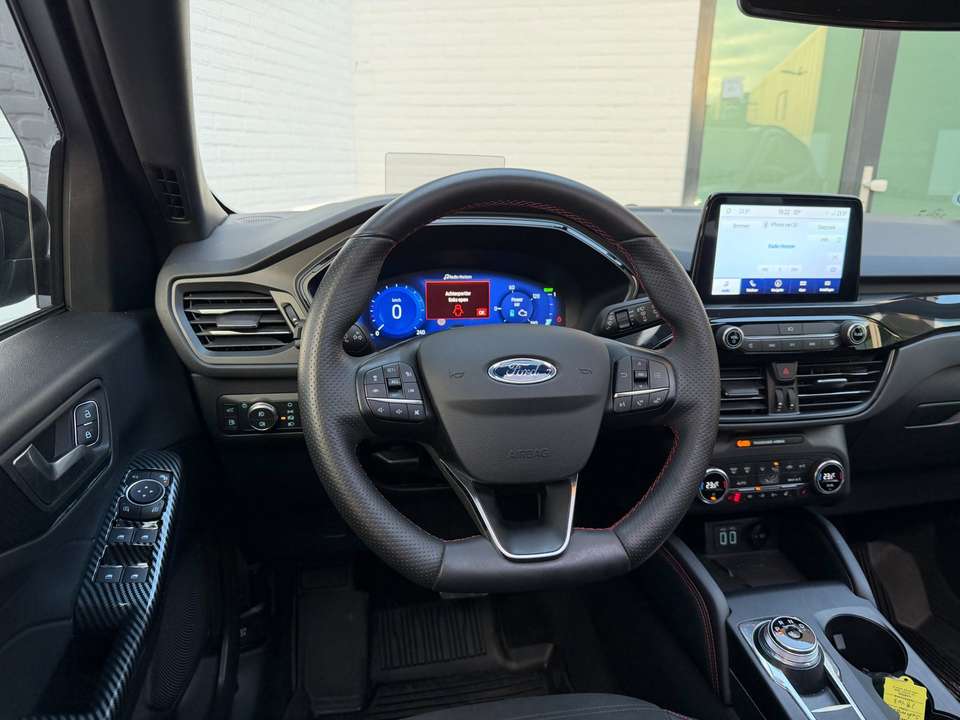 Ford Kuga - Imagem 16