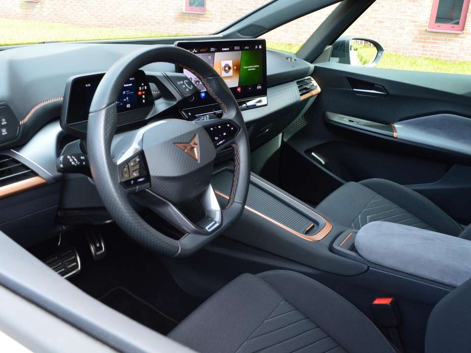 CUPRA Born - Imagem 9