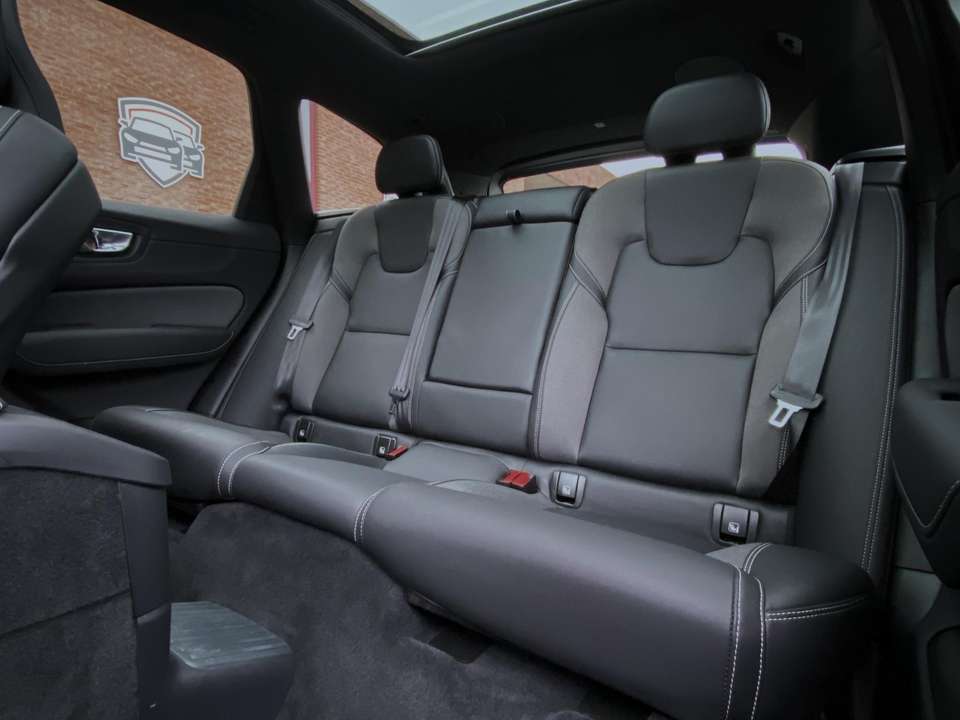 Volvo XC60 - Imagem 9