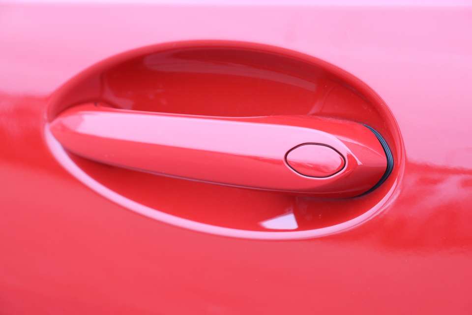 BMW 330 - Imagem 13