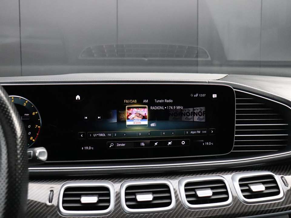 Mercedes-Benz GLE 63 AMG - Imagem 6