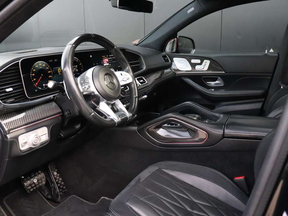 Mercedes-Benz GLE 63 AMG - Imagem 13