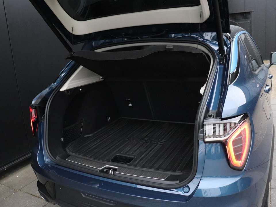 Lynk & Co 01 - Imagem 17