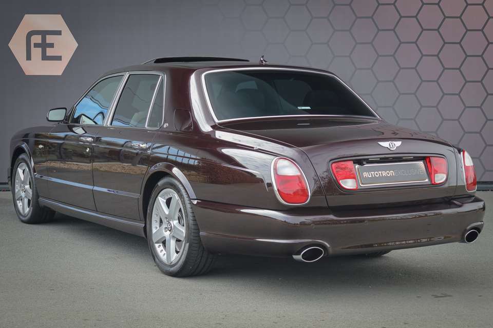 Bentley Arnage - Imagem 2