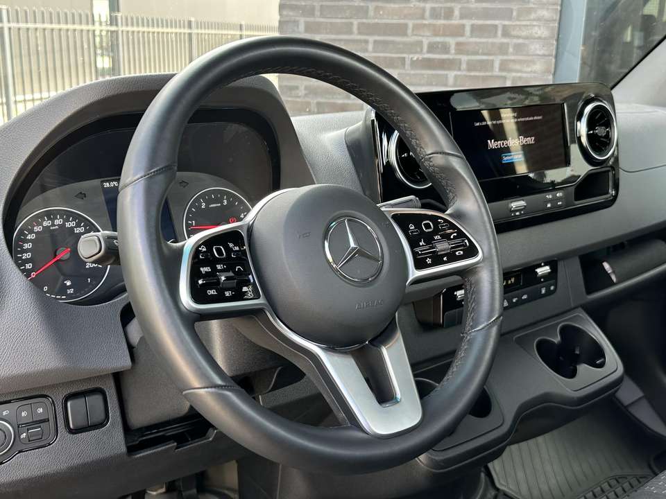 Mercedes-Benz Sprinter - Imagem 5