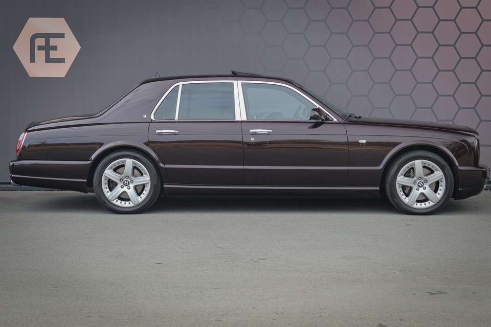 Bentley Arnage - Imagem 12