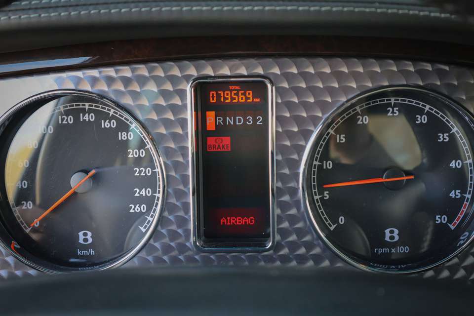 Bentley Arnage - Imagem 18