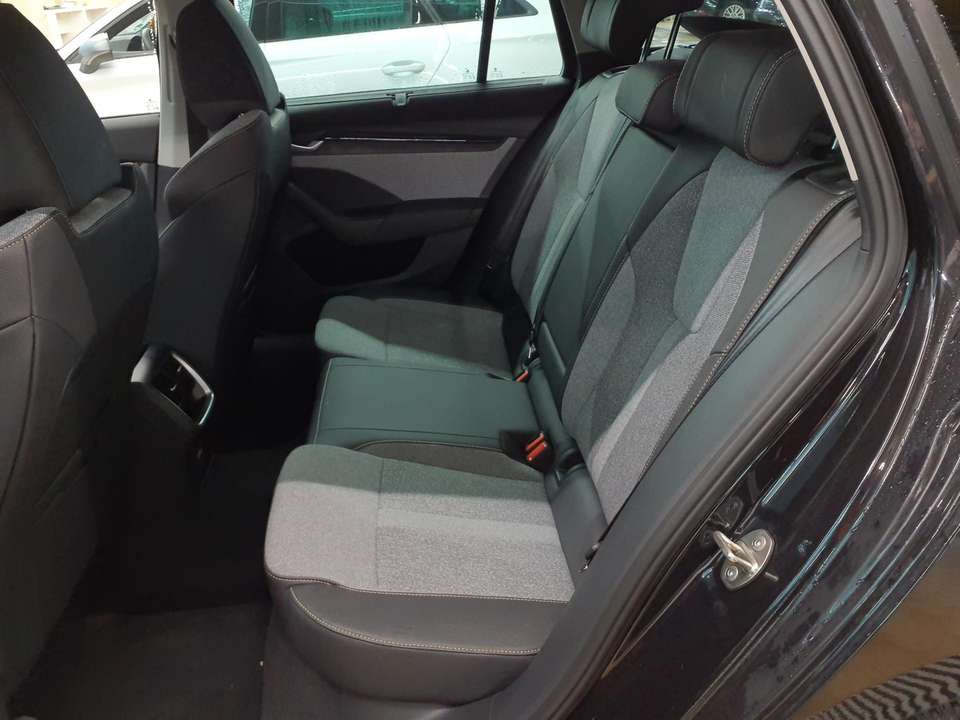 Skoda Octavia - Imagem 6