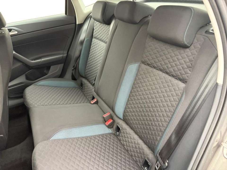 Volkswagen Polo - Imagem 13