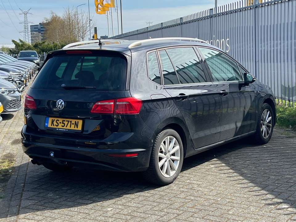 Volkswagen Golf Sportsvan - Imagem 3