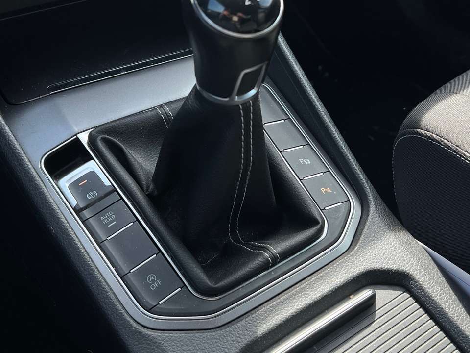 Volkswagen Golf Sportsvan - Imagem 10