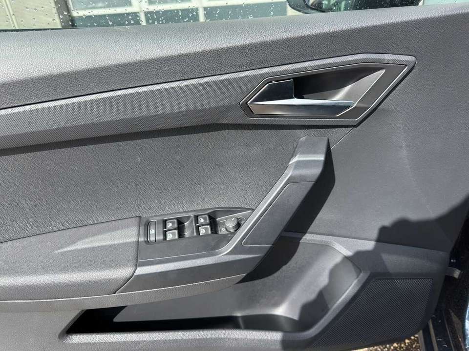 SEAT Ibiza - Imagem 10