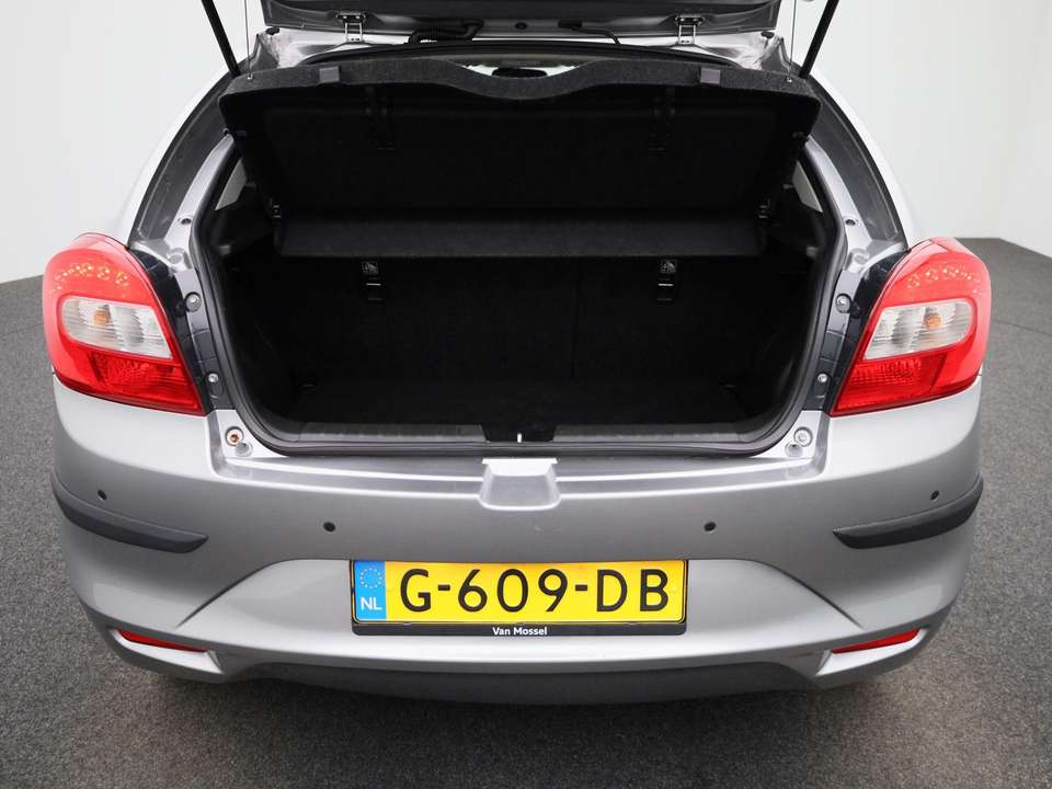 Suzuki Baleno - Imagem 11