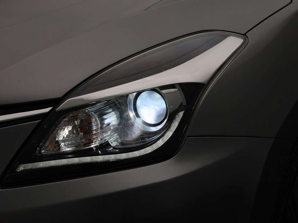 Suzuki Baleno - Imagem 13