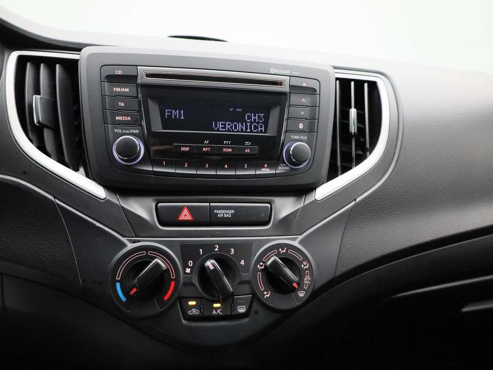 Suzuki Baleno - Imagem 15