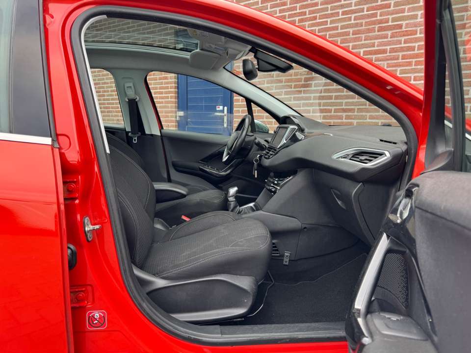 Peugeot 208 - Imagem 5