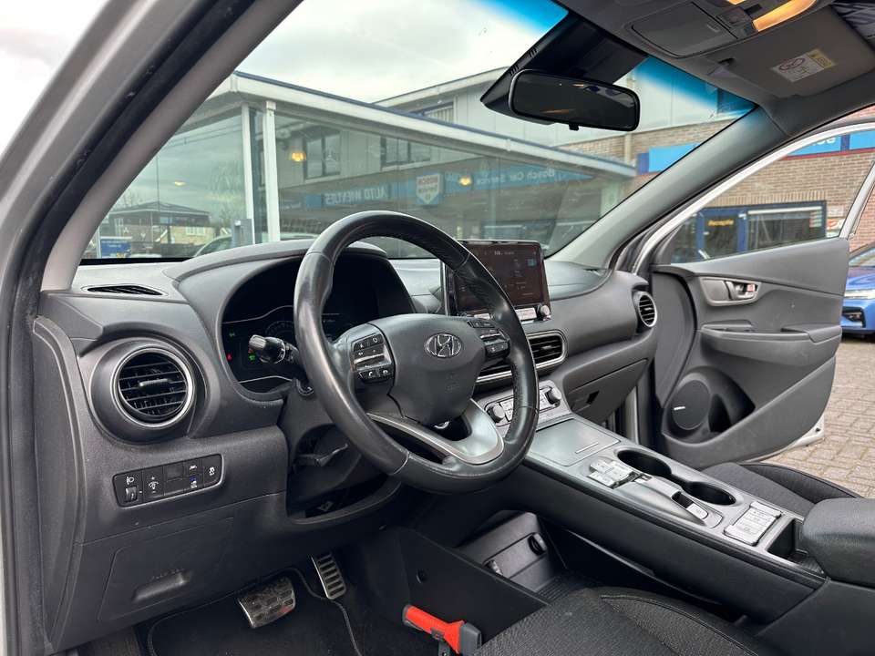 Hyundai KONA - Imagem 11