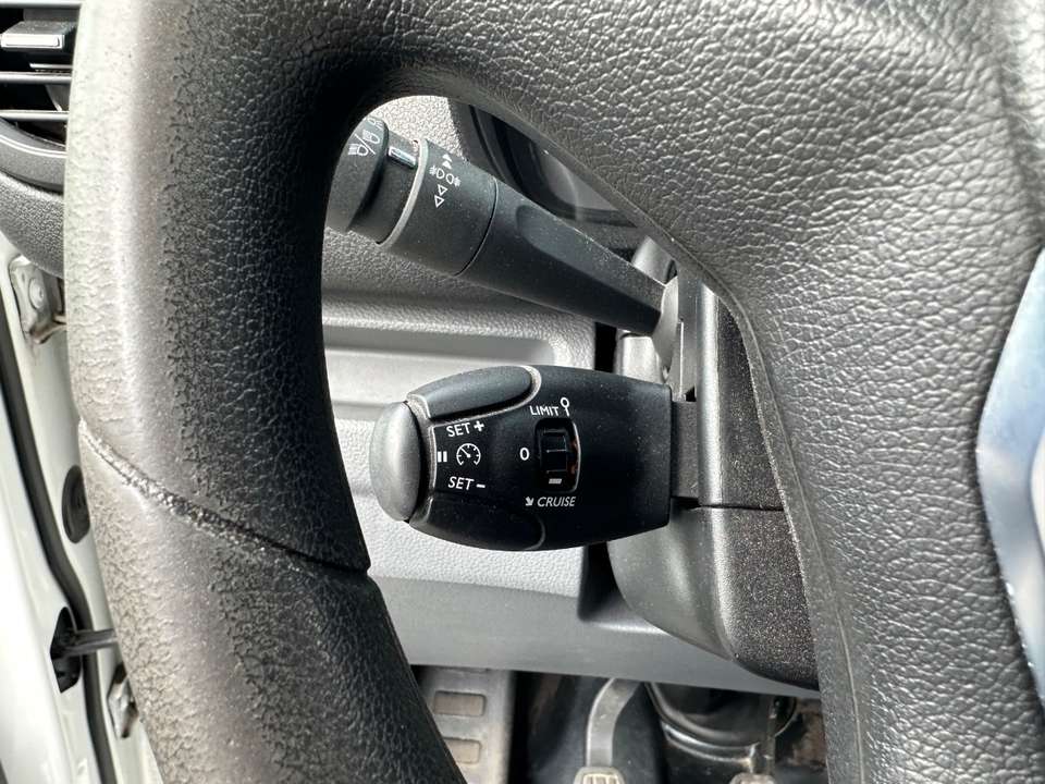 Opel Vivaro - Imagem 15