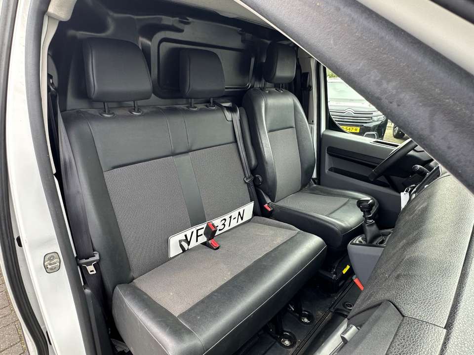 Opel Vivaro - Imagem 18
