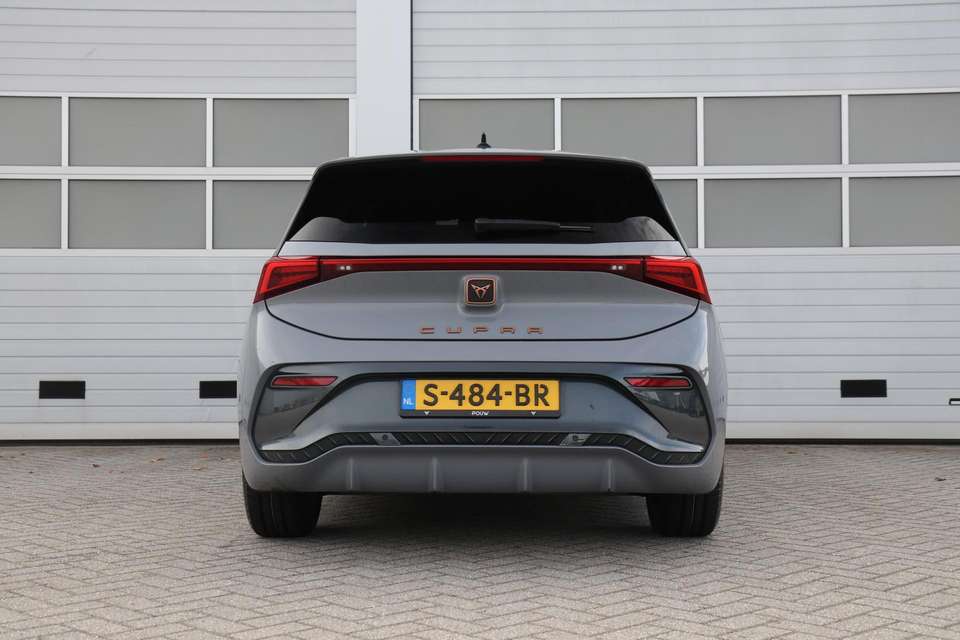 CUPRA Born - Imagem 11