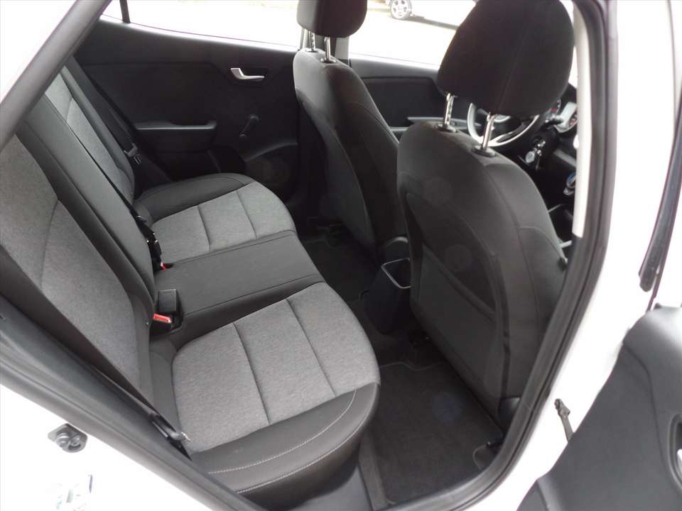 Kia Stonic - Imagem 20