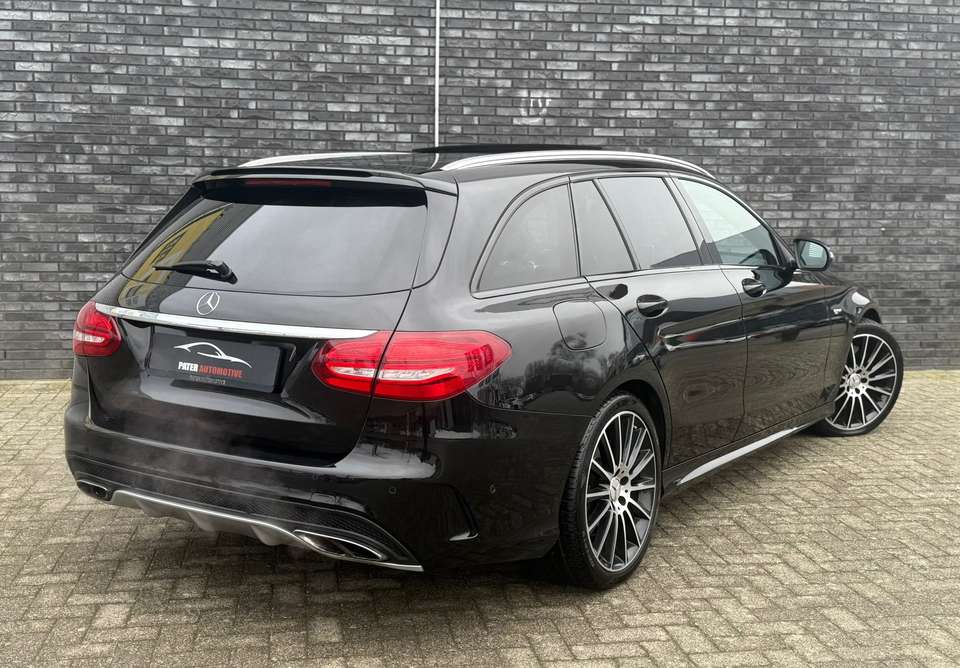 Mercedes-Benz C 43 AMG - Imagem 3