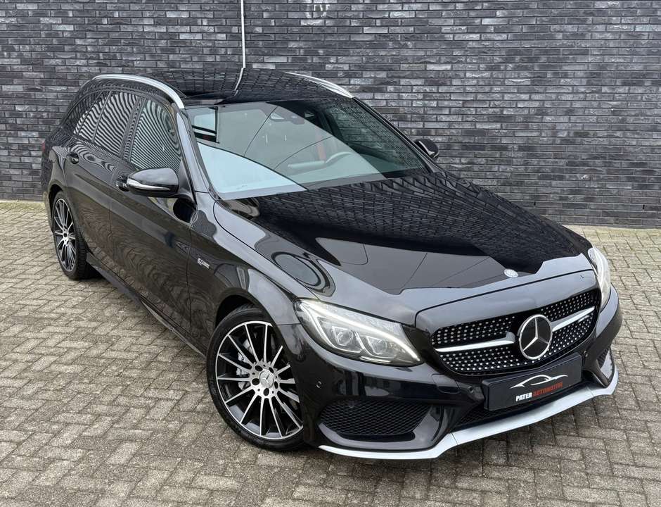 Mercedes-Benz C 43 AMG - Imagem 7