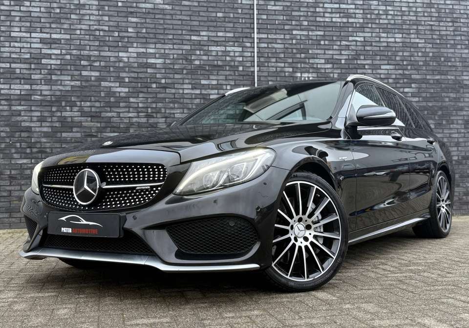 Mercedes-Benz C 43 AMG - Imagem 9